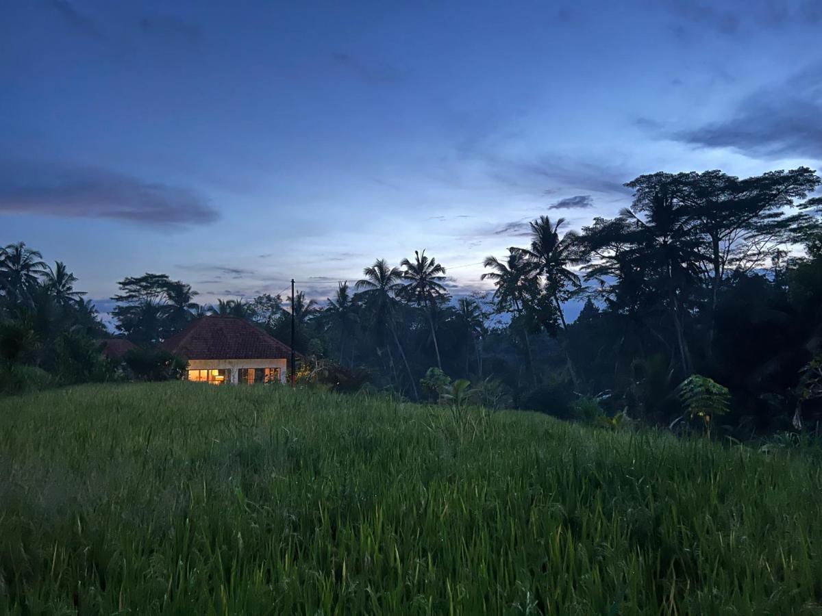 Uma Mupu Retreat Villa กีอันยาร์ ภายนอก รูปภาพ