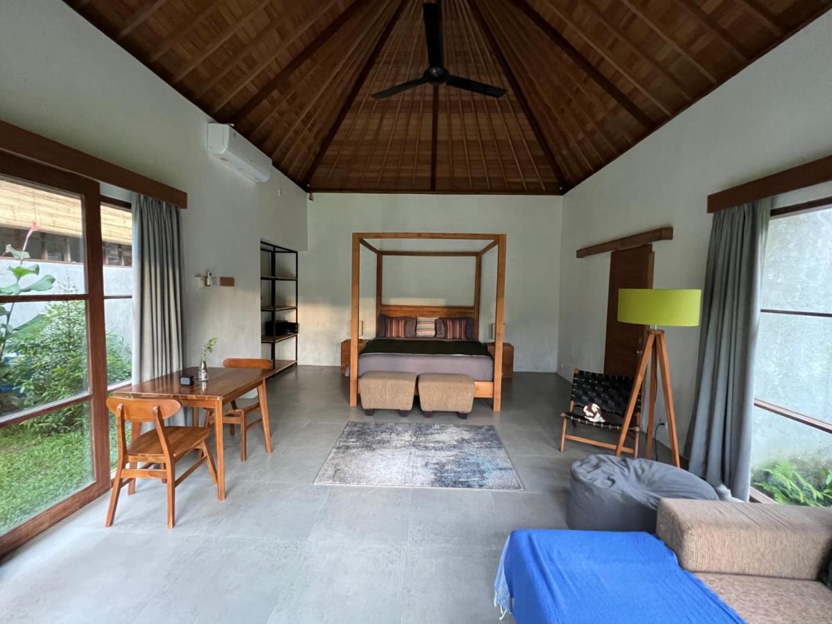 Uma Mupu Retreat Villa กีอันยาร์ ภายนอก รูปภาพ