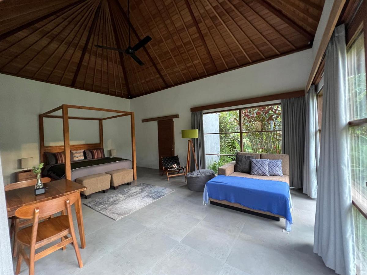 Uma Mupu Retreat Villa กีอันยาร์ ภายนอก รูปภาพ