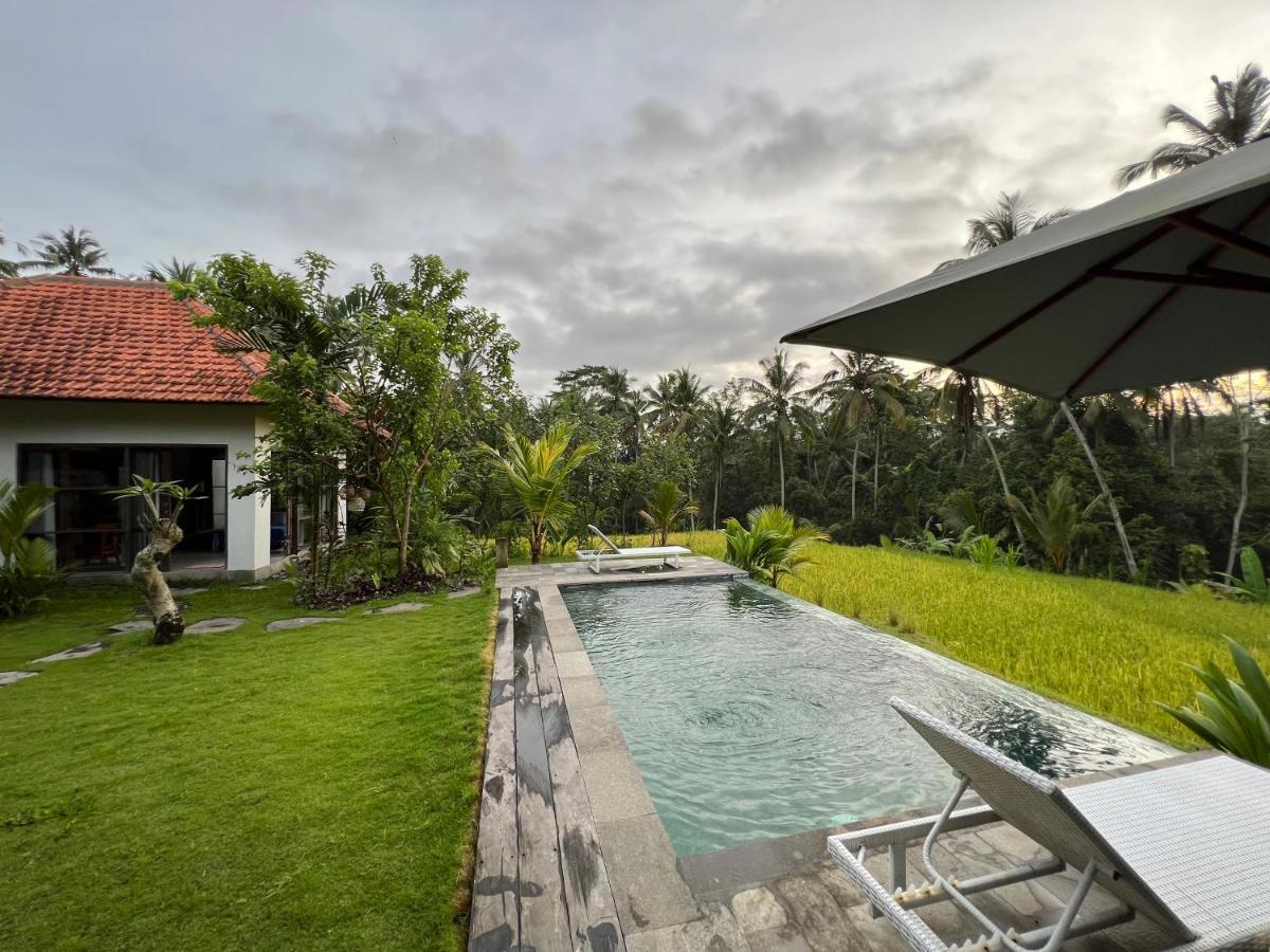 Uma Mupu Retreat Villa กีอันยาร์ ภายนอก รูปภาพ