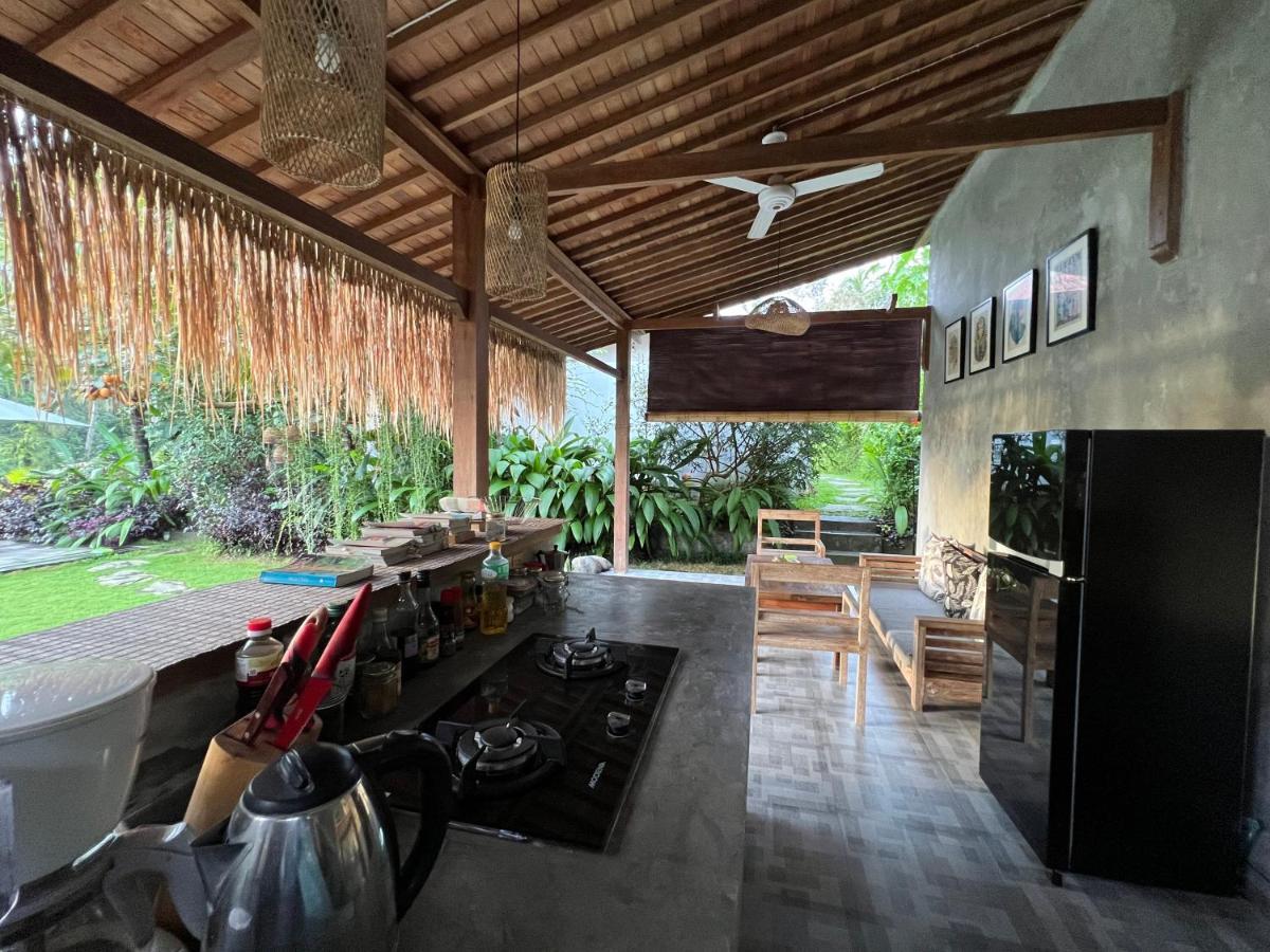 Uma Mupu Retreat Villa กีอันยาร์ ภายนอก รูปภาพ