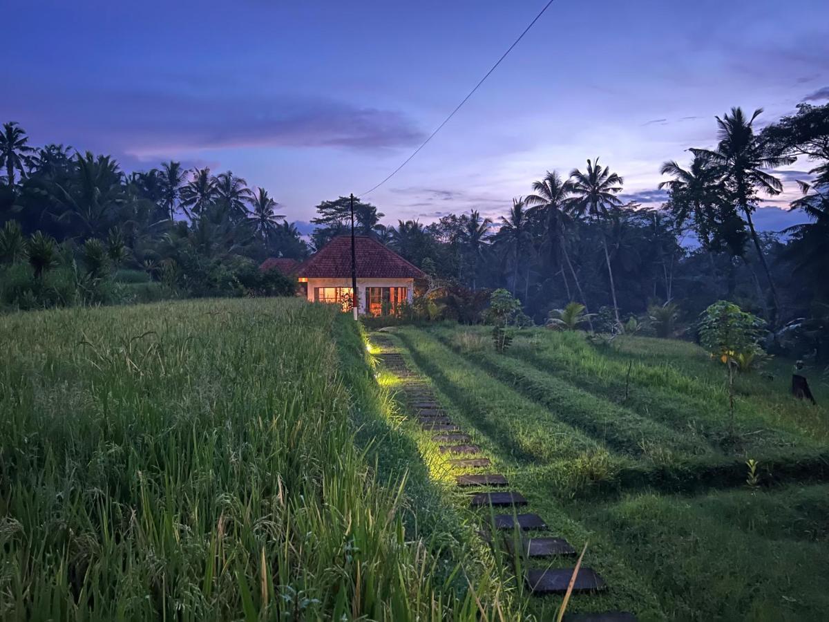 Uma Mupu Retreat Villa กีอันยาร์ ภายนอก รูปภาพ